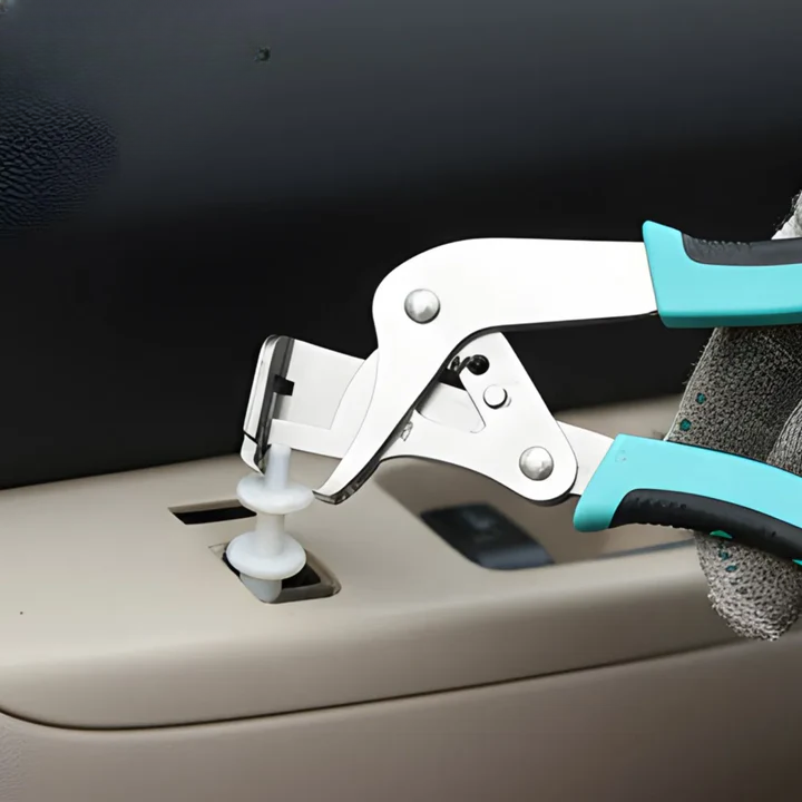 Practical plastic clip pliers for cars – gently remove clips