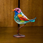 Buntglas Ornamente mit Vögeln auf Ästen