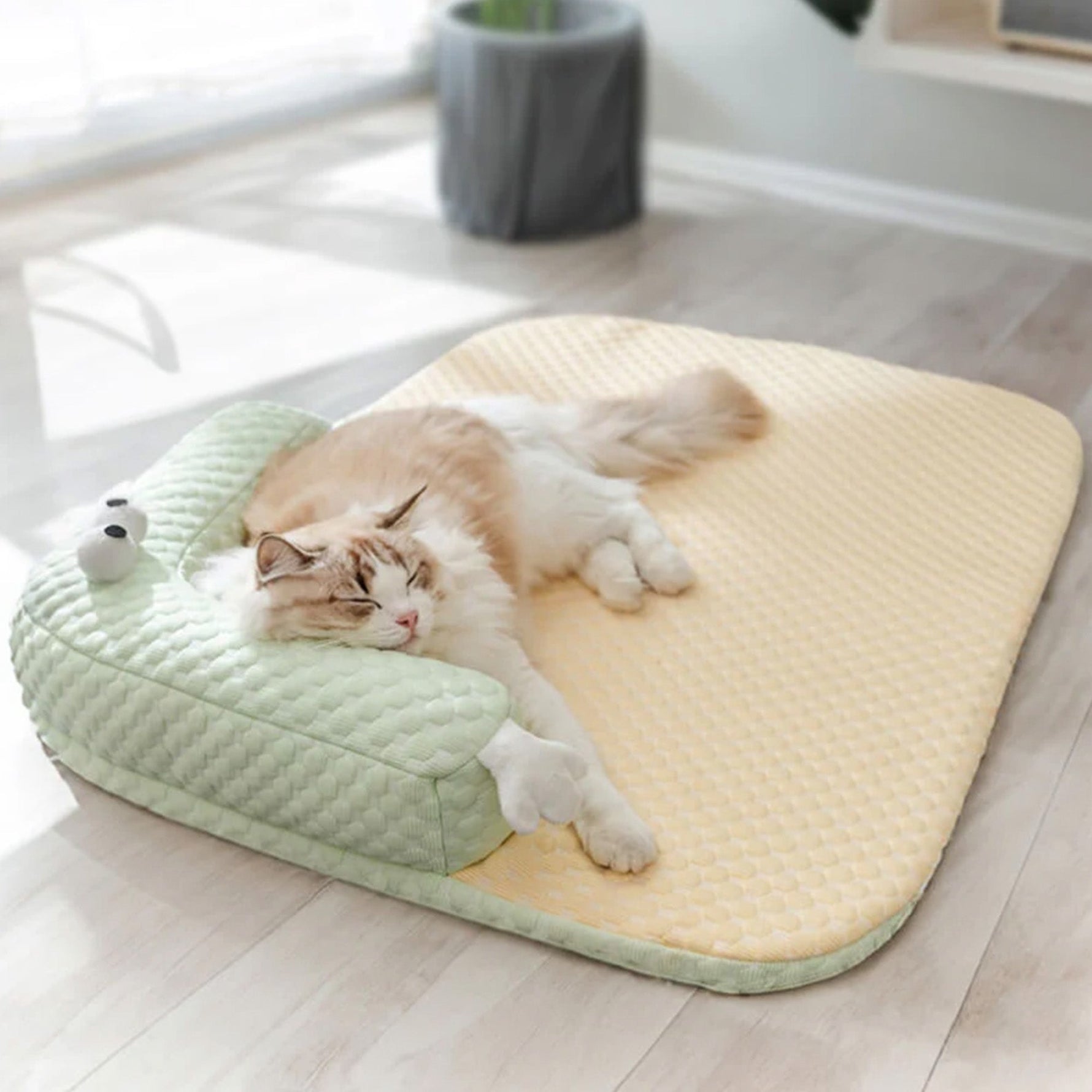 Breathable Cooling Pet Bed with Neck Support, Washable