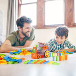 Automatische Dominosteine-Lok für perfekte Domino-Reihen