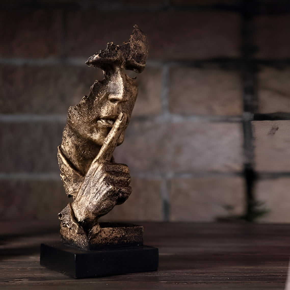 Elegant Thinker Sculpture – Stylish Decoration for Your Home