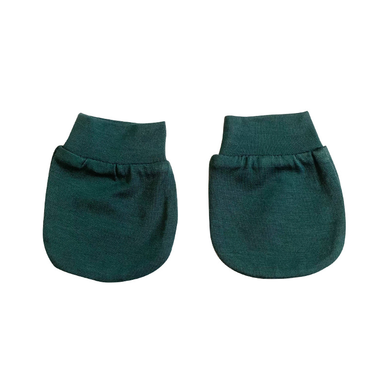 Set of Baby Mittens – Comfortable and Gentle Newborn Mittens