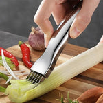 Practical stainless steel knife for shredding spring onions