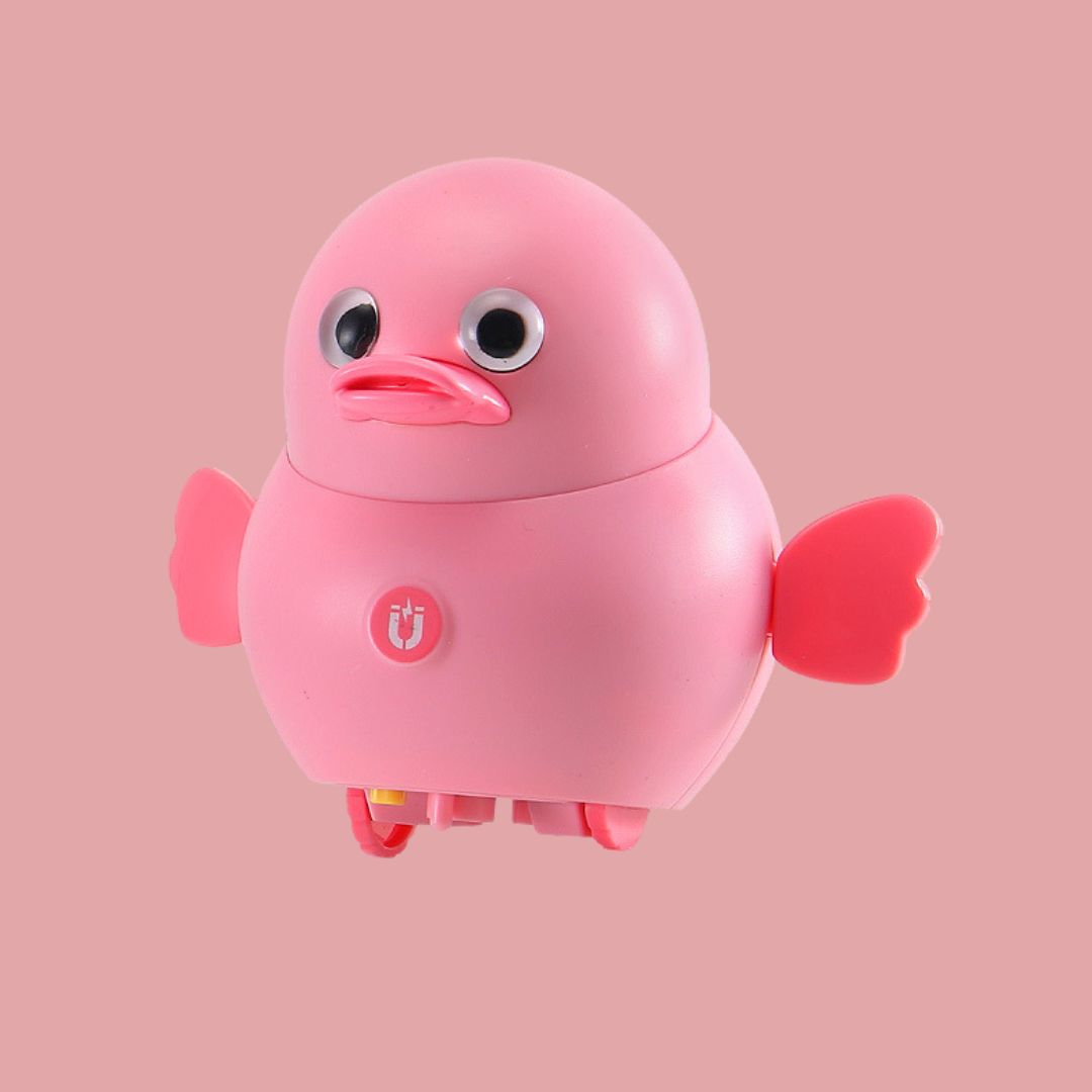 Children's toy with wobbly chicks