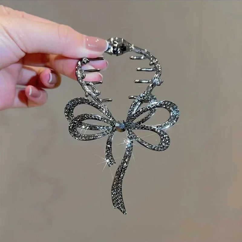 Elegante Haarspange mit Schleifen – Luxuriös und Praktisch