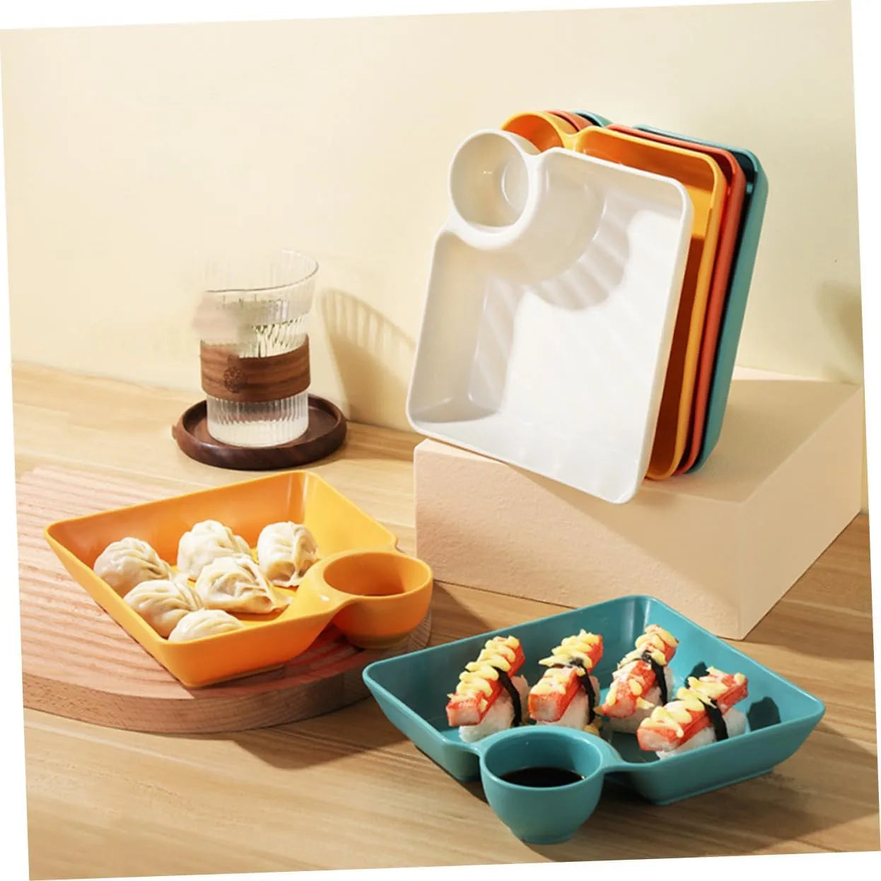 Practical serving platter with integrated dip section