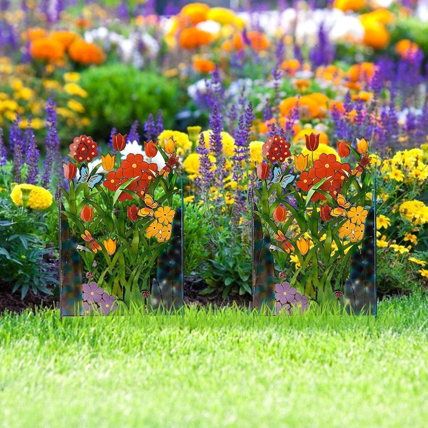 Farbenfroher Metallzaun – Verleihen Sie Ihrem Garten neuen Glanz