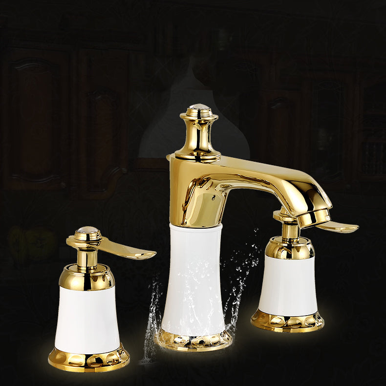 Elegant Deck-Mounted Bathtub Faucet for Modern Bathroom