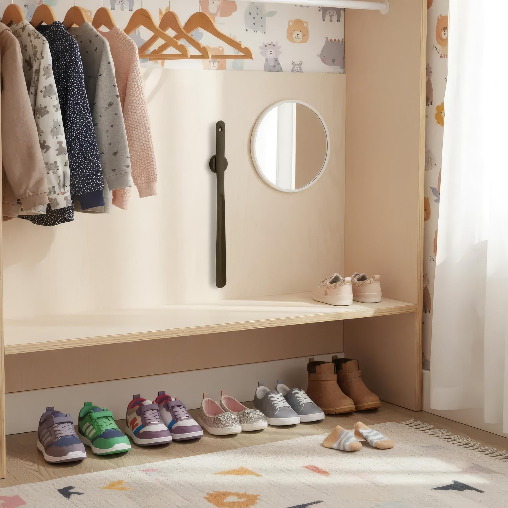 Stylischer Schuhanzieher aus Buchenholz – Einfach und Elegant