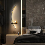 Modern LED wall light with curved design and light modes