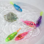 Electronic swimming fish with LED lighting