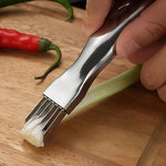 Practical stainless steel knife for shredding spring onions