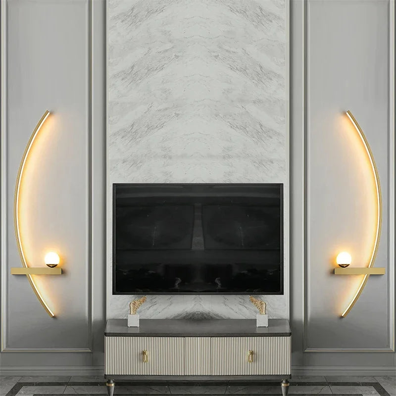 Modern LED wall light with curved design and light modes