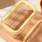 Butterbehälter mit integriertem Schneideinsatz | FreshSpread
