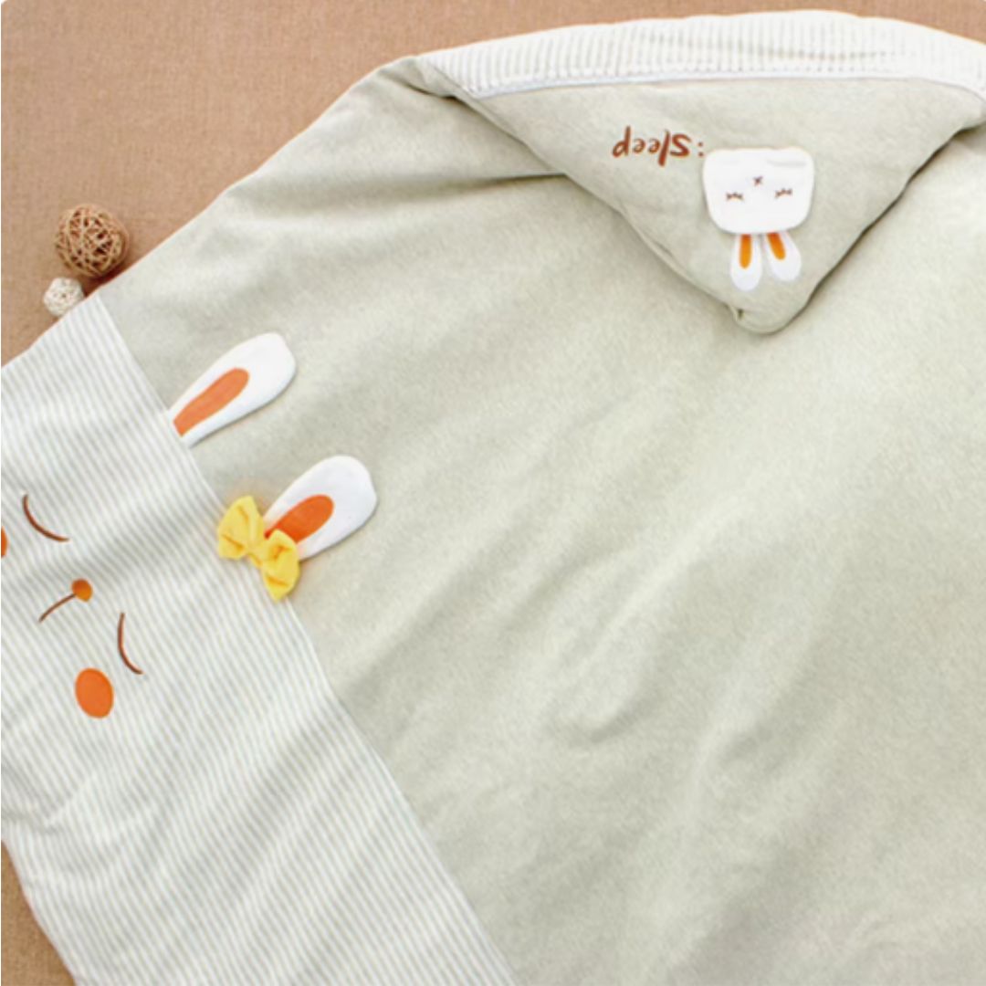 Hooded Swaddle Blanket for Babies – Cozy Sleeping Bag for Newborns
