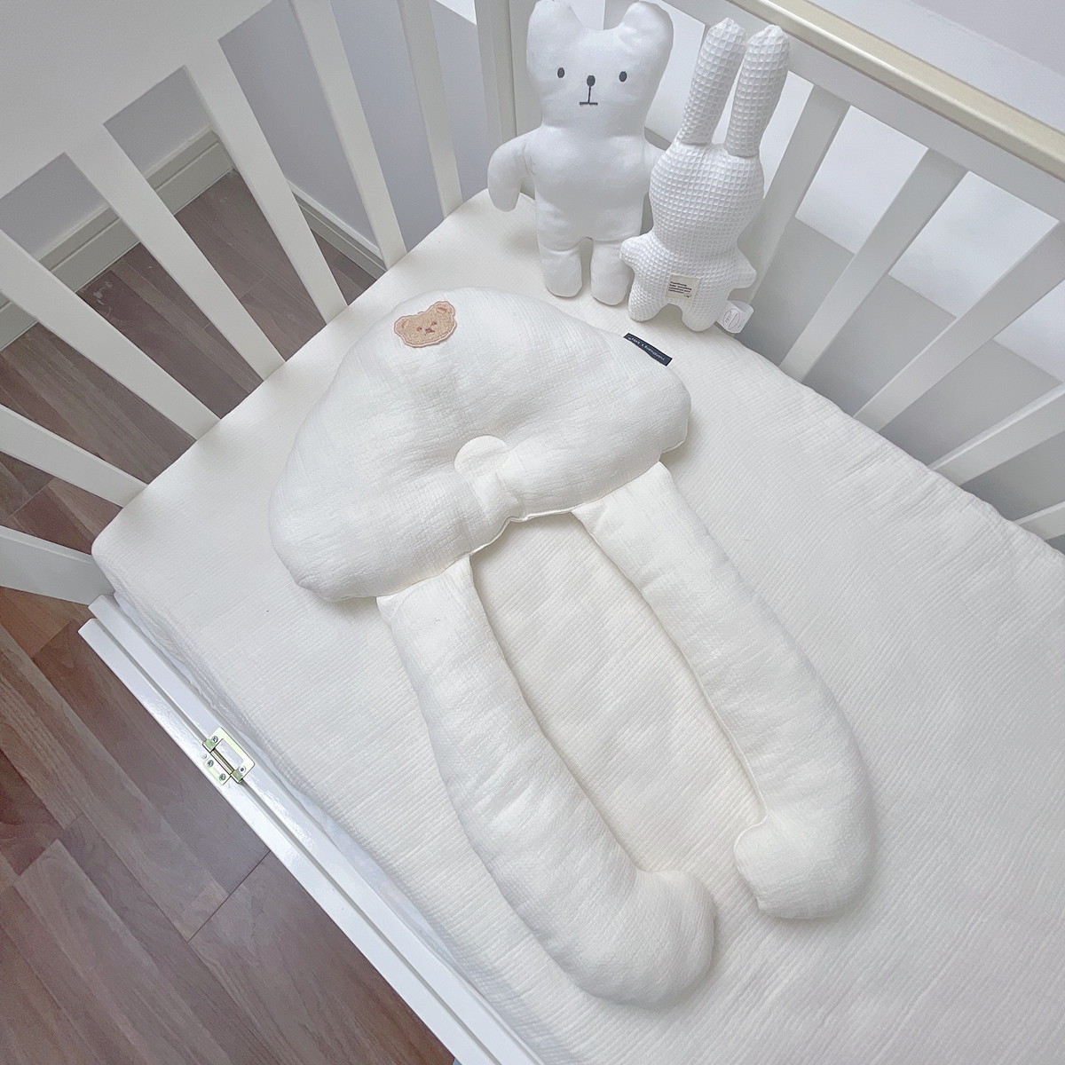 Ergonomic Head Support Pillow for Babies – Baby Positioning Pillow