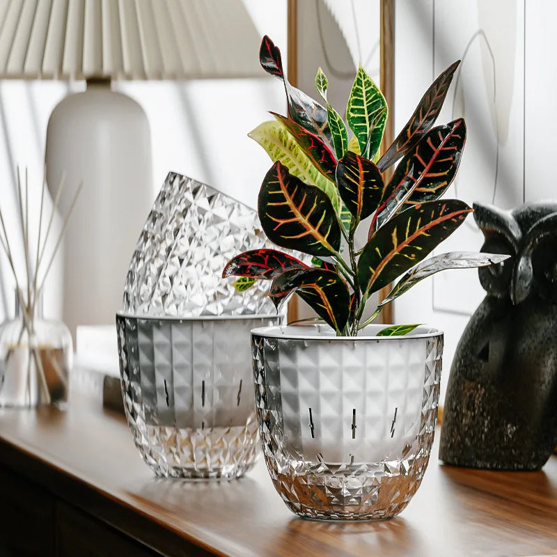 SmartWater Blumenpot mit Selbstbewässerung und transparentem Design