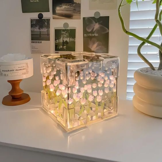 Tulpenzauber | Elegantes Lichtspiel für Ihr Zuhause