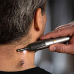 Präzisions-Trimmer mit LED-Beleuchtung – Schlank für Nase und Ohren