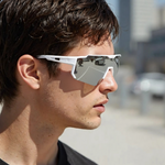 Aktive Sonnenbrille mit UV-Schutz für Sportbegeisterte