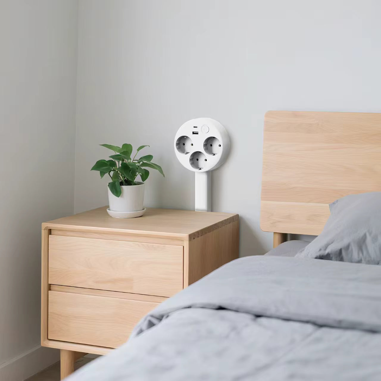 Praktischer Wandsteckerarm – Elegante Stromversorgung mit USB-Funktion