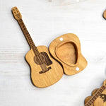 Elegante Holzbox für Gitarrenplektren