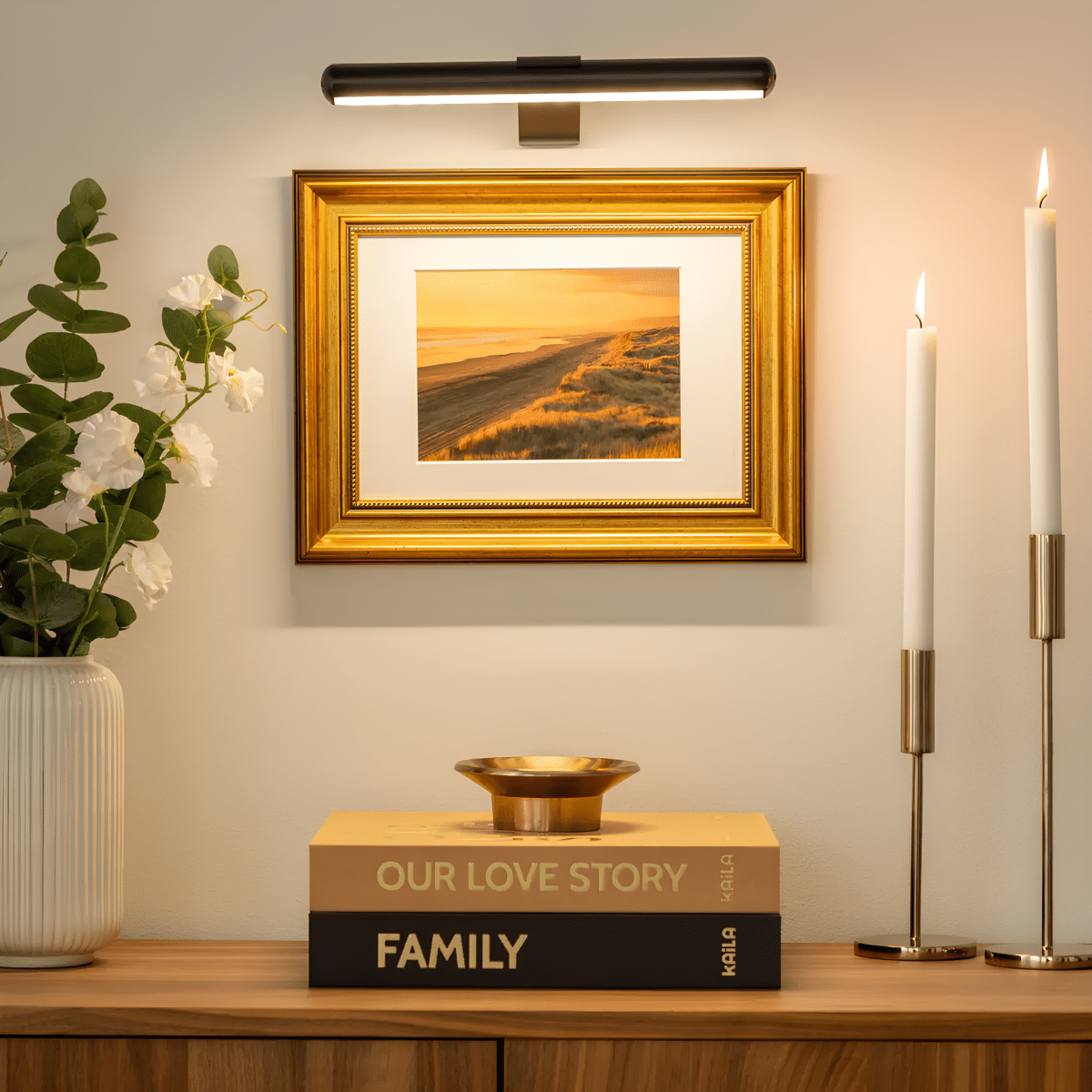 Verstellbare LED-Wandlampe für Kunstwerke mit 360° schwenkbarem Kopf