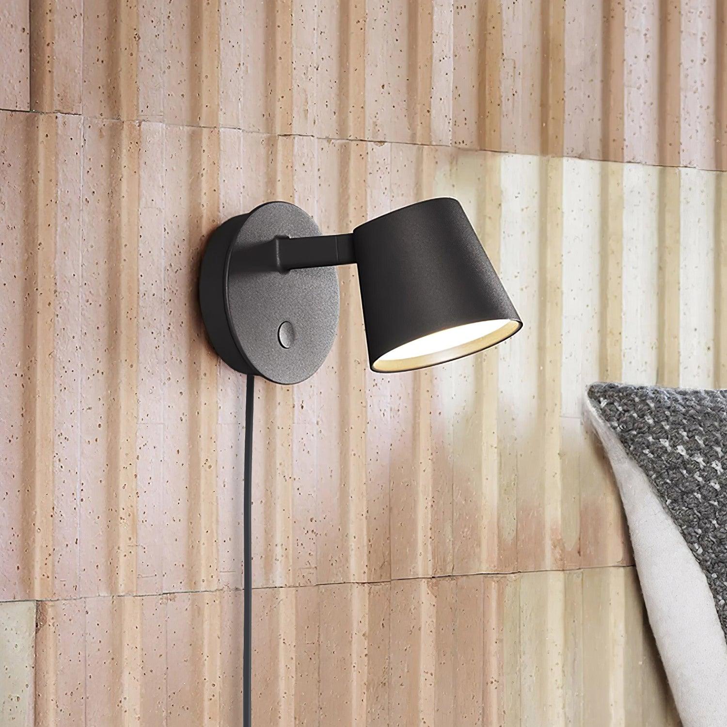 Verstellbare Wandlampe mit LED – Stilvolle Beleuchtung für Innenräume