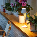 Alexa LED Tischlampe | Minimalistische und Wasserfeste Beleuchtung