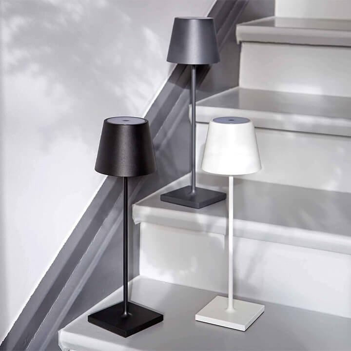 Alexa LED Tischlampe | Minimalistische und Wasserfeste Beleuchtung