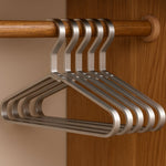 Elegante Aluminium Kleiderbügel für Ihren Kleiderschrank