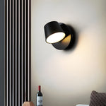 Adjustable LED Wall Light with 360° Rotation – Modern Light Source for Your Home