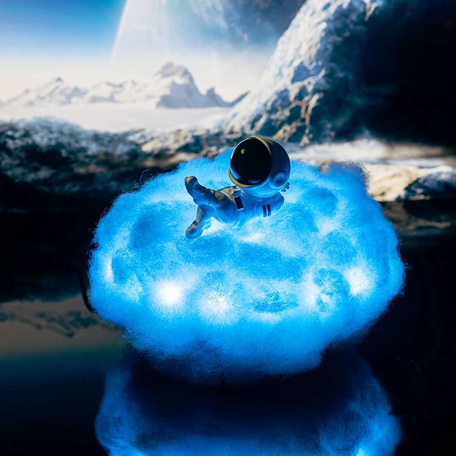 Floating Astronaut Cloud - AstroCloud Lamp