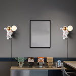 Astronauten-Wandleuchte – Kreatives Raumdesign mit Warmlicht-LED