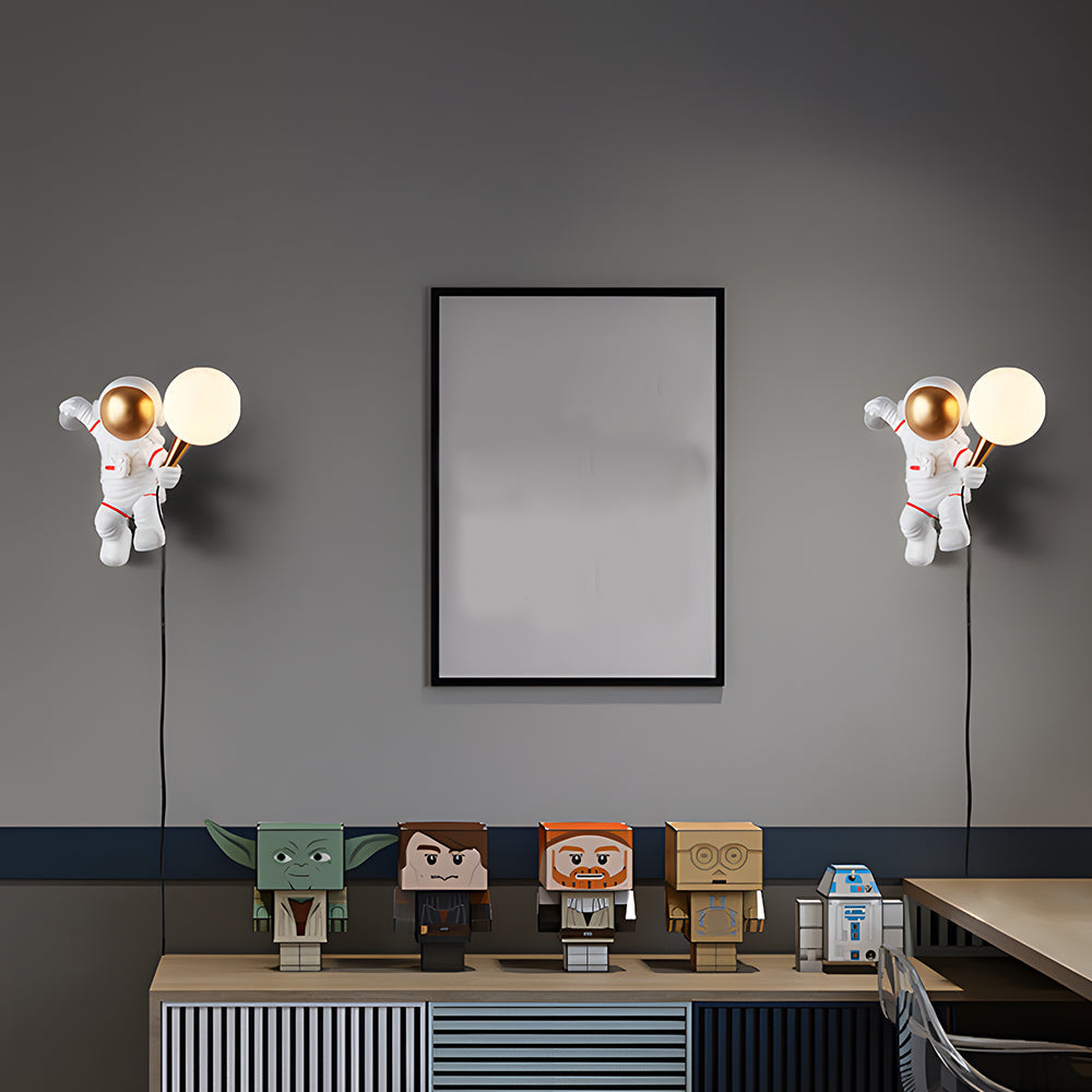 Astronauten-Wandleuchte – Kreatives Raumdesign mit Warmlicht-LED