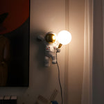 Astronauten-Wandleuchte – Kreatives Raumdesign mit Warmlicht-LED
