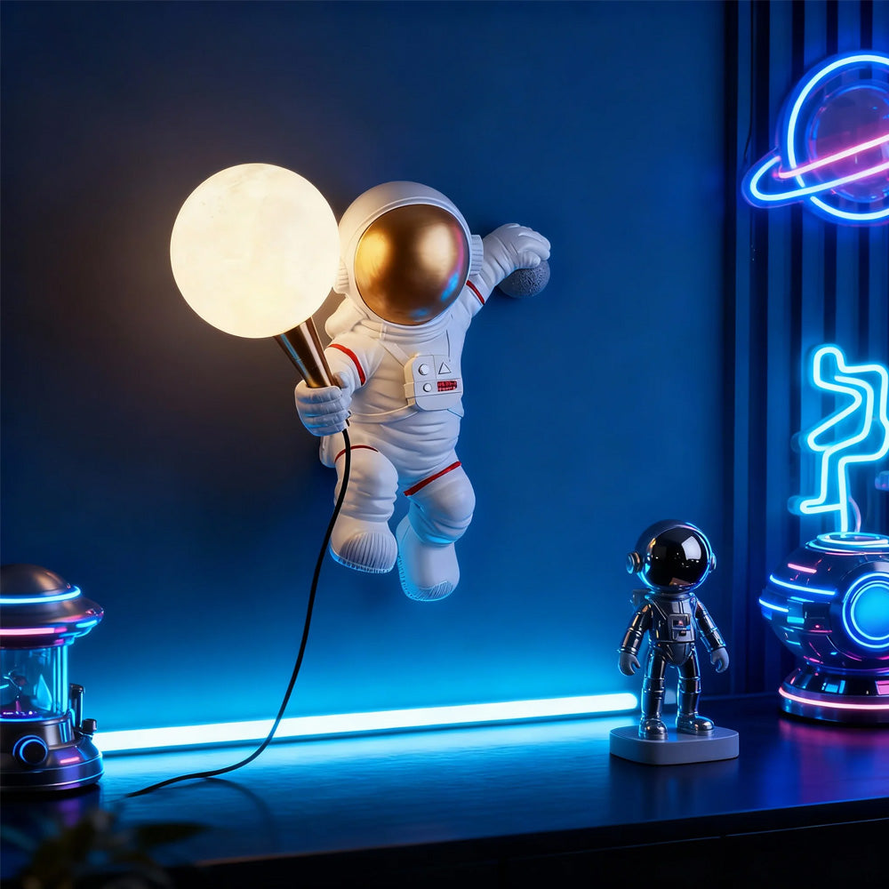 Astronauten-Wandleuchte – Kreatives Raumdesign mit Warmlicht-LED