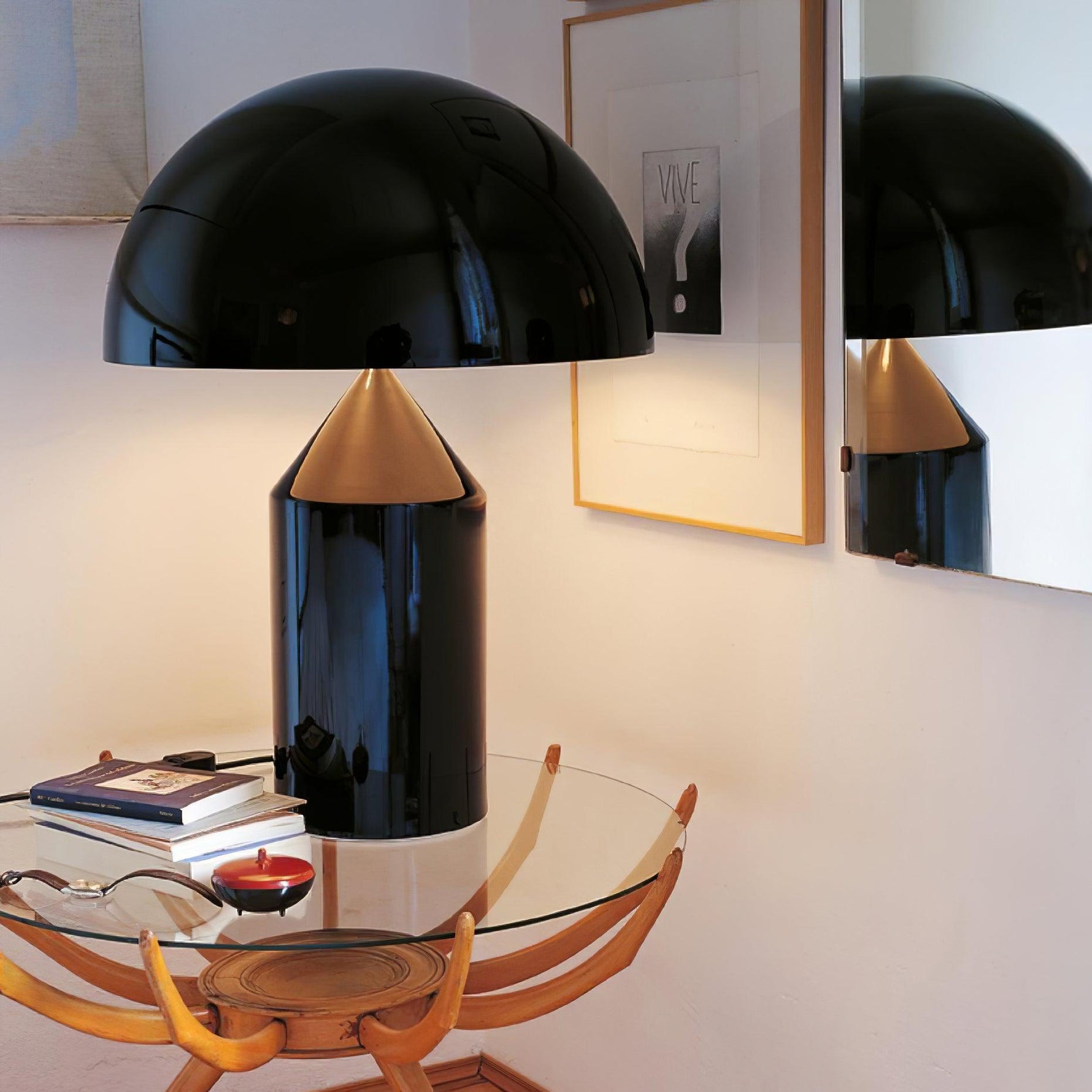 Elegant geometric metal table lamp for any home