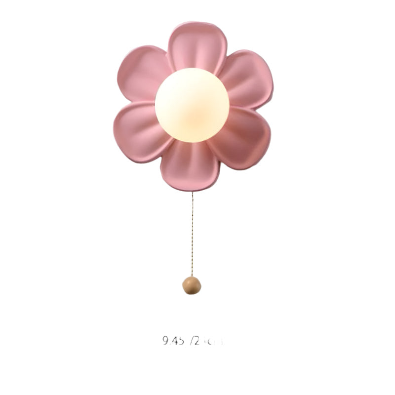 Modern decorative bowl in the shape of a flower