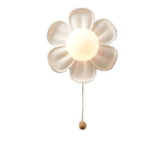 Modern decorative bowl in the shape of a flower