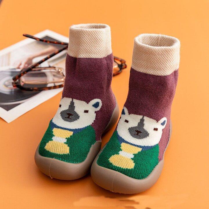 Non-slip slippers for babies