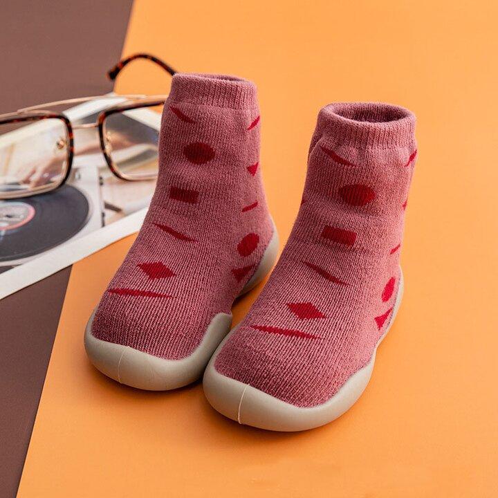 Non-slip slippers for babies