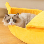 Banana Bed | For Relaxed Sleep and Scratch-Free Furniture