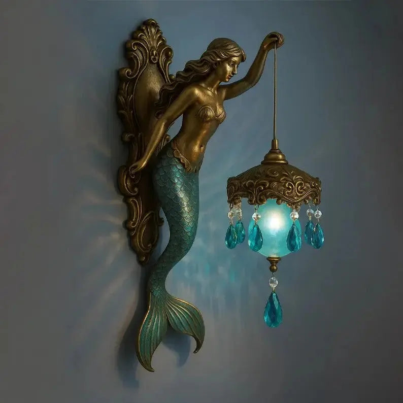 Elegant Baroque Mermaid Wall Lamp – Artistic Maritime Lighting