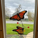Faszinierender Fensterdekoration mit Monarchfalter aus Glas