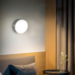 Smart motion light with USB and battery option