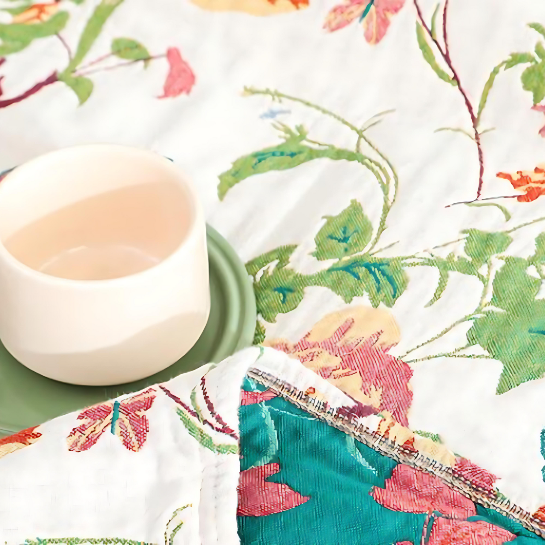 Reversible cotton blanket with botanical design