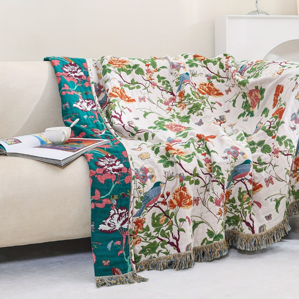 Reversible cotton blanket with botanical design