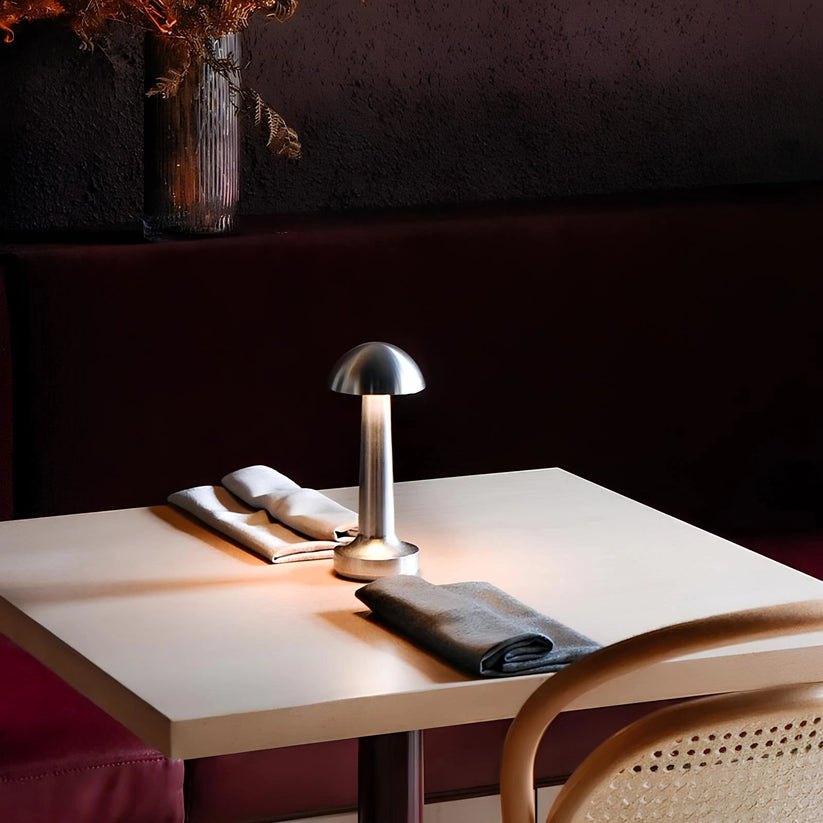 BrassGlow – Table Lamp for Restaurants and Bars