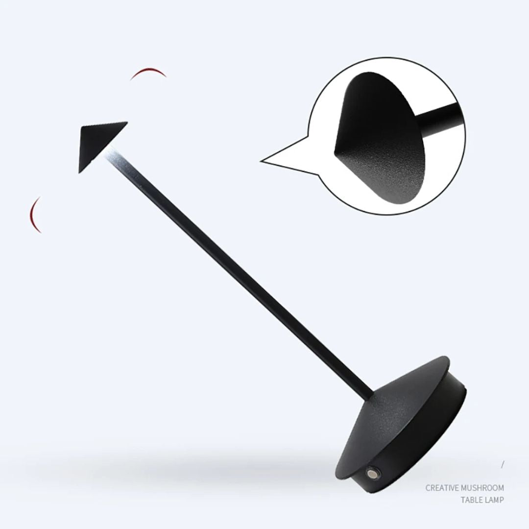 Elegante Carlyn Arrow LED Tischlampe